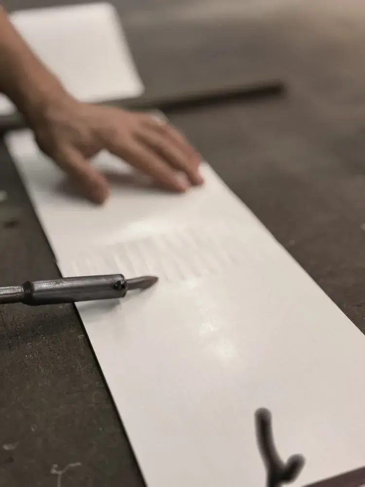 Empalme mecánico en banda transportadora industrial — Alligator y Super-Screw